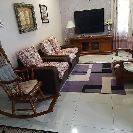 Twin Castle Homestay Kuala Pilah Exterior photo