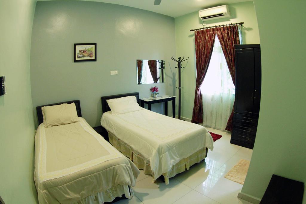 Twin Castle Homestay Kuala Pilah